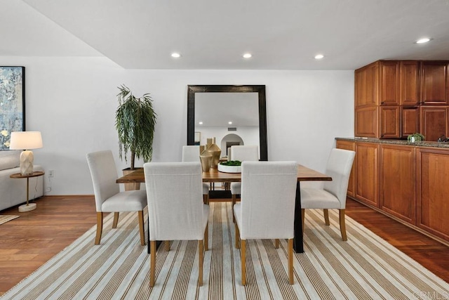 2500 Torrey Pines Rd Unit 1101, La Jolla, CA 92037 - dining room featuring light wood-type flooring and recessed lighting