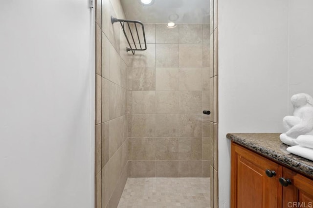 2500 Torrey Pines Rd Unit 1101, La Jolla, CA 92037 - bathroom with tiled shower