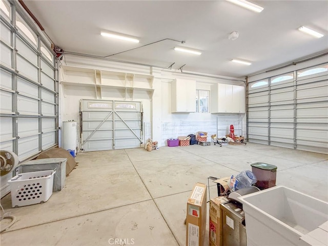 43097 Calle Camellia, Temecula, CA 92592 - garage with gas water heater