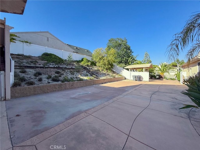 43097 Calle Camellia, Temecula, CA 92592 - fenced backyard with a patio area