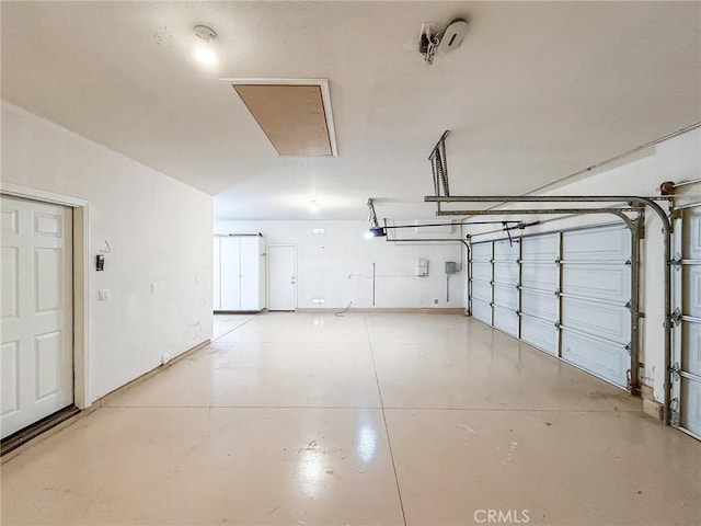 43097 Calle Camellia, Temecula, CA 92592 - garage featuring a garage door opener