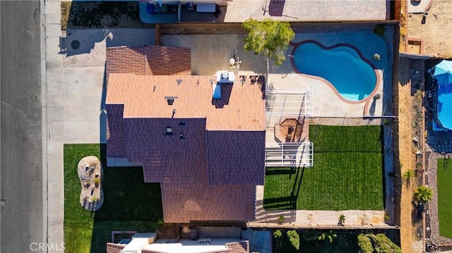 2143 Westminster Dr, Palmdale, CA 93550 - view from above of property featuring a pool area