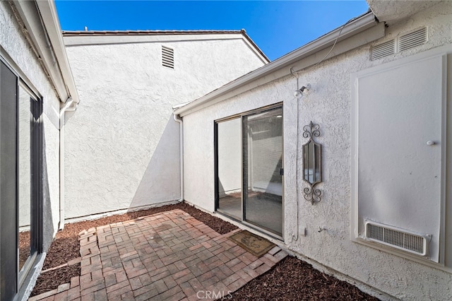 1061 Regis Way, Tustin, CA 92780 - view of patio