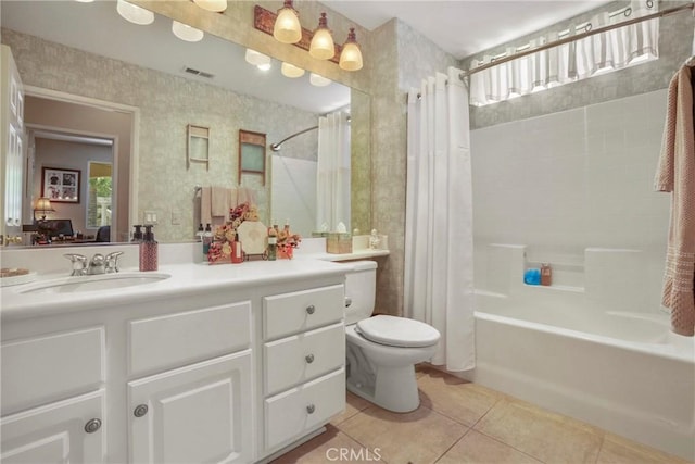 22760 Shadygrove Ct, Wildomar, CA 92595 - bathroom with tile patterned floors, vanity, and shower / bath combo with shower curtain