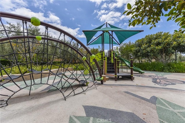 54 Sycamore Bnd, Irvine, CA 92620 - view of playground