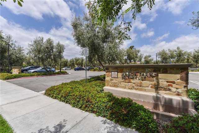 54 Sycamore Bnd, Irvine, CA 92620 - view of community / neighborhood sign