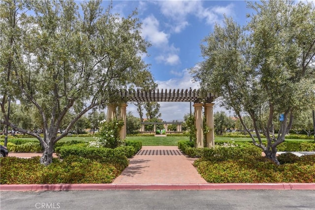 54 Sycamore Bnd, Irvine, CA 92620 - view of home's community with a pergola and a yard