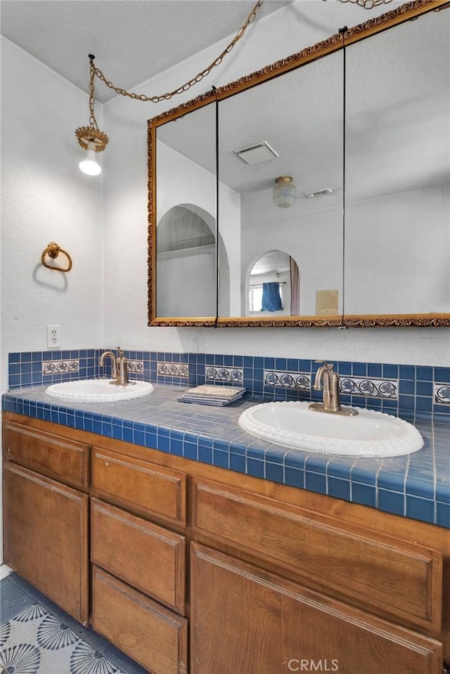 21390 Tussing Ranch Rd, Apple Valley, CA 92308 - photo 44
