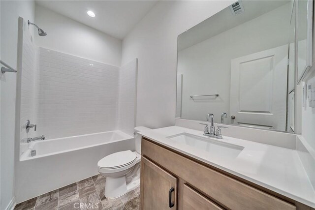 29601 Tulipwood St, Menifee, CA 92584 - full bath featuring vanity and shower / bathtub combination