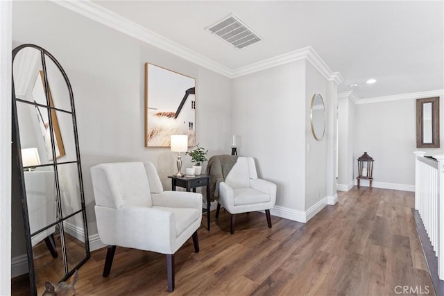 2571 Stetson Dr, Norco, CA 92860 - sitting room featuring wood finished floors, recessed lighting, and ornamental molding