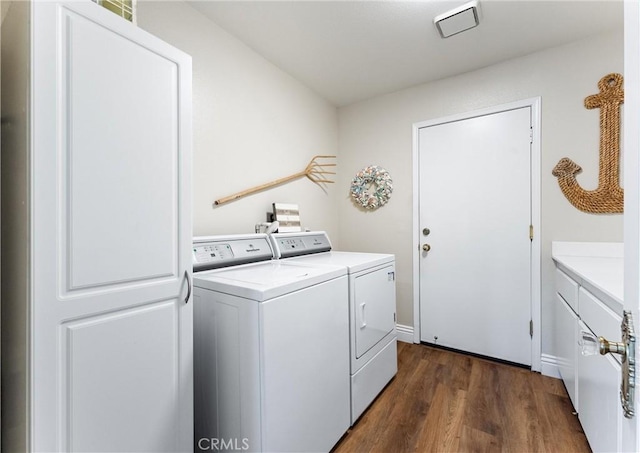 2571 Stetson Dr, Norco, CA 92860 - washroom with washer and clothes dryer and dark wood finished floors