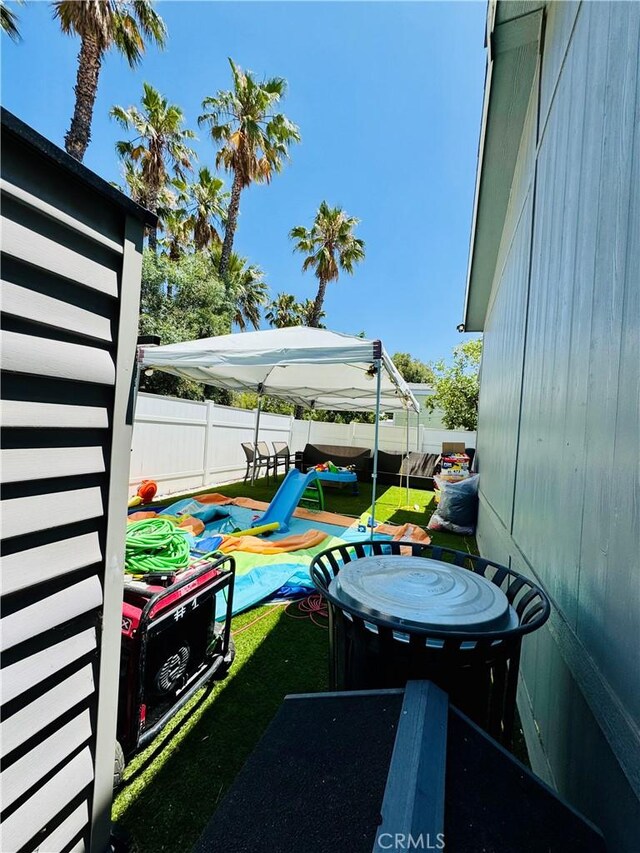2851 S La Cadena Dr Unit 125, Colton, CA 92324 - view of fenced backyard
