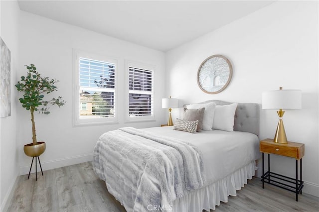 4062 Tamarind Rdg, Lake Elsinore, CA 92530 - bedroom featuring wood finished floors and baseboards