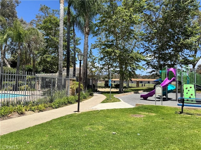 26284 Via Roble Unit 2, Mission Viejo, CA 92691 - photo 25