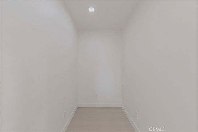 645 N Gramercy Pl, Los Angeles, CA 90004 - spare room with recessed lighting and baseboards