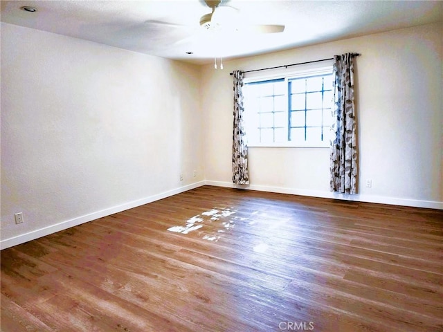 10201 Mason Ave Unit 34, Chatsworth, CA 91311 - unfurnished room featuring ceiling fan and wood finished floors
