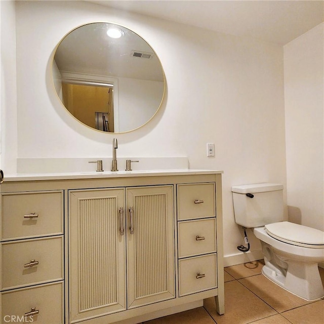 10201 Mason Ave Unit 34, Chatsworth, CA 91311 - bathroom featuring tile patterned flooring and vanity