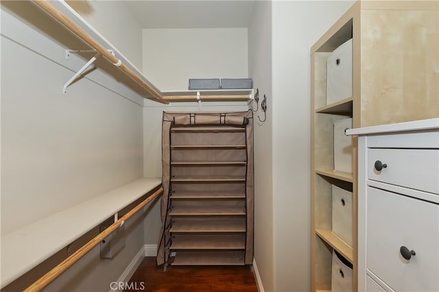 1179 Aleutian Dr, Lake Arrowhead, CA 92352 - walk in closet featuring dark wood finished floors