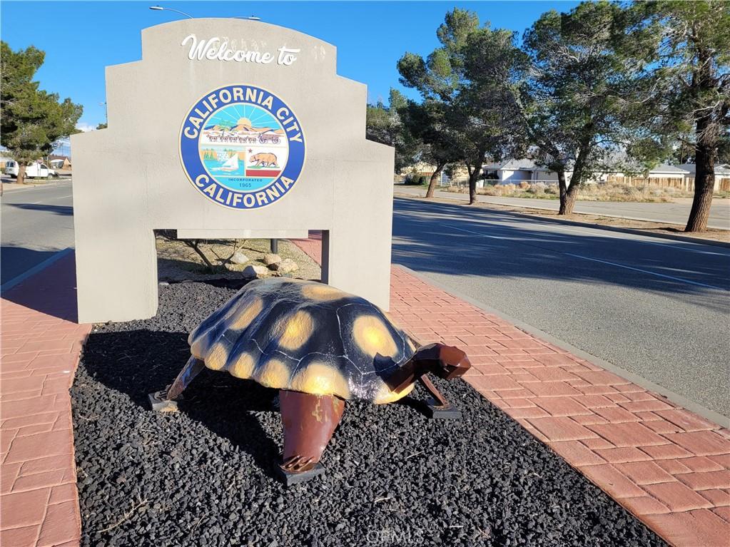 0 71st St, California City, CA 93505