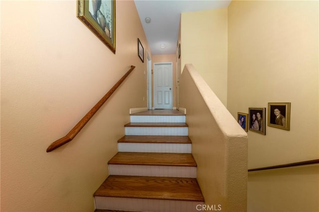 23220 Colony Park Dr, Carson, CA 90745 - view of stairs