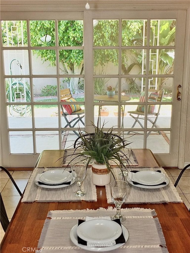2524 Littleton Pl, Costa Mesa, CA 92626 - dining room with wood finished floors