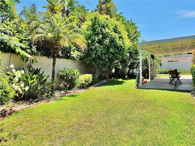 2524 Littleton Pl, Costa Mesa, CA 92626 - fenced backyard featuring a patio area