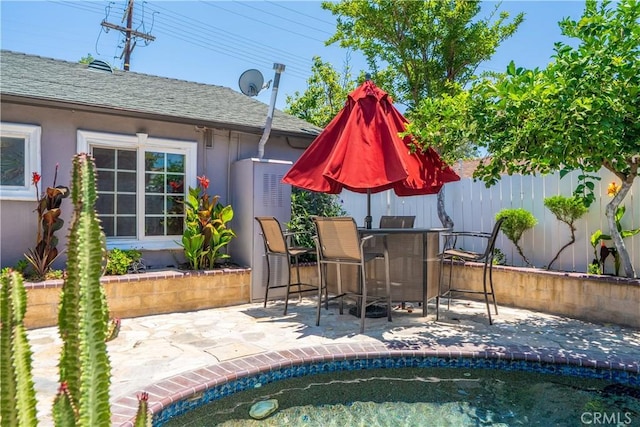 7549 Variel Ave, Canoga Park, CA 91303 - view of pool with a patio area