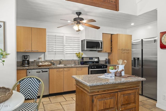 280 Rossmore Dr, Oxnard, CA 93035 - photo 10