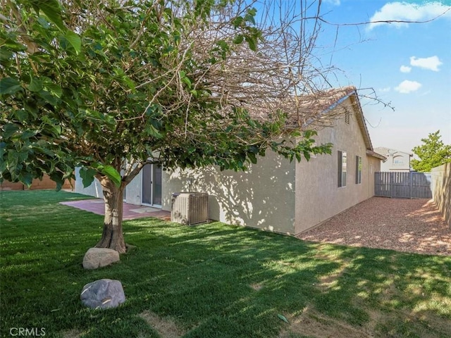 37453 56th St E, Palmdale, CA 93552 - view of fenced backyard
