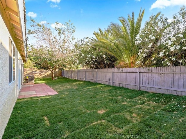 37453 56th St E, Palmdale, CA 93552 - fenced backyard featuring a patio