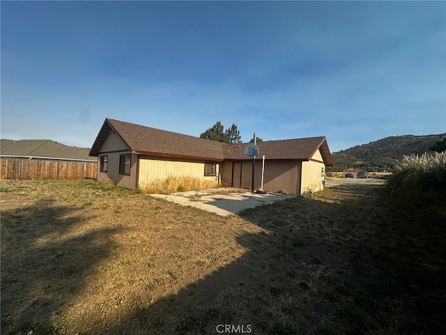 30001 Caddy Ln, Tehachapi, CA 93561 - rear view of house