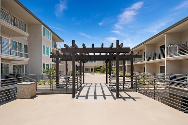 1021 Scott St Unit 130, Point Loma, CA 92106 - view of home's community