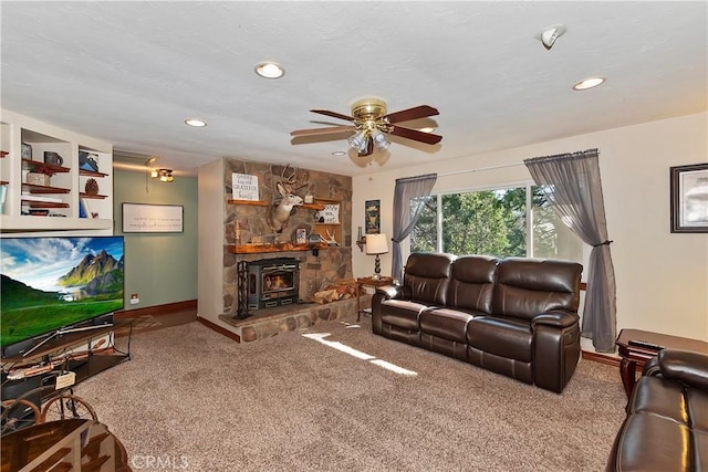 292 Heliotrope Dr, Lake Arrowhead, CA 92352 - carpeted living area with a ceiling fan and recessed lighting