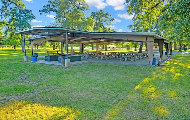 1785 Durham Dayton, Durham, CA 95938 - view of community featuring a lawn and a gazebo