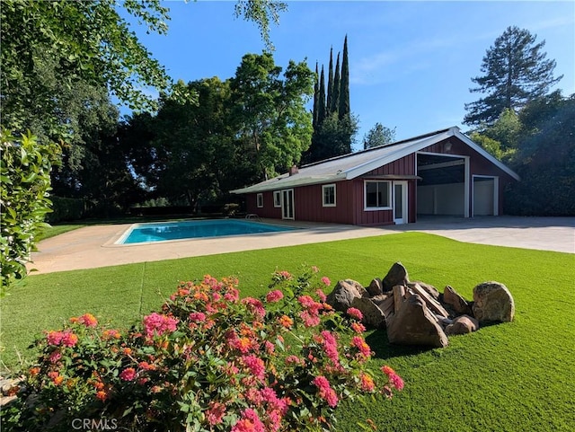 1785 Durham Dayton, Durham, CA 95938 - swimming pool featuring a patio area and a yard