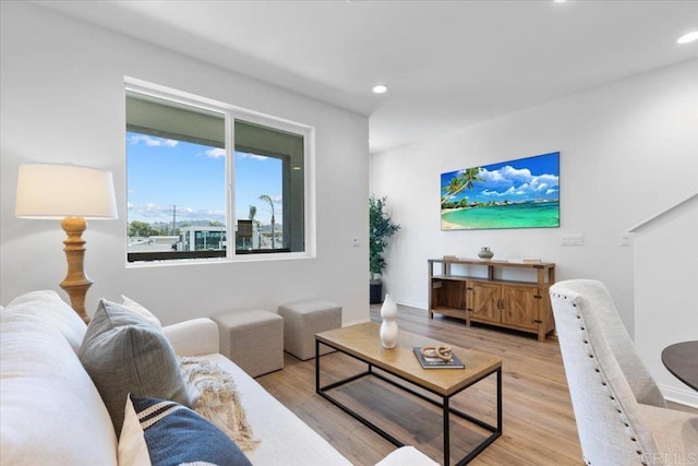 314 El Cajon Blvd, El Cajon, CA 92020 - living room featuring recessed lighting and light wood-style floors