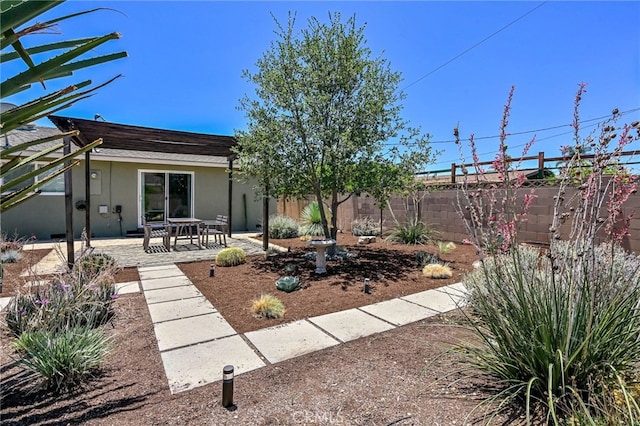 1319 E Monroe Ave, Orange, CA 92867 - view of yard featuring a patio area