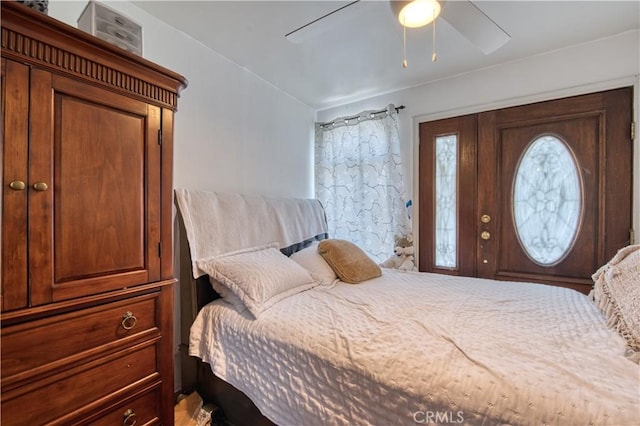 4430 W 166th St, Lawndale, CA 90260 - bedroom with ceiling fan