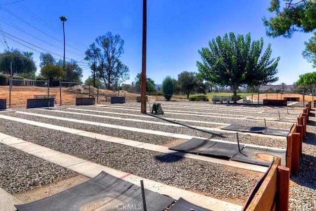 28957 Glen Oaks Dr, Menifee, CA 92586 - view of yard