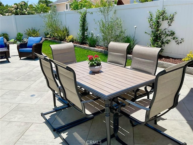 22801 Nolan St, Lake Forest, CA 92630 - fenced backyard featuring a patio and outdoor dining space