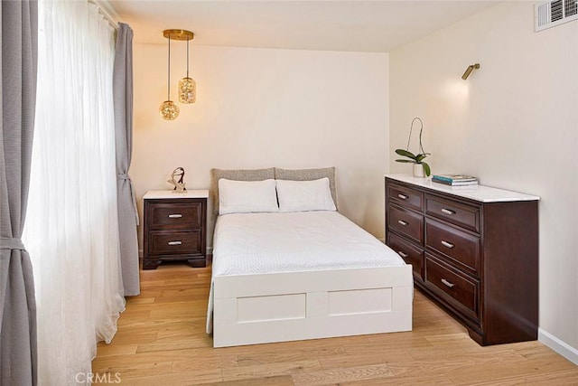 26144 Kenrose Cir, Calabasas, CA 91302 - bedroom with light wood-style flooring