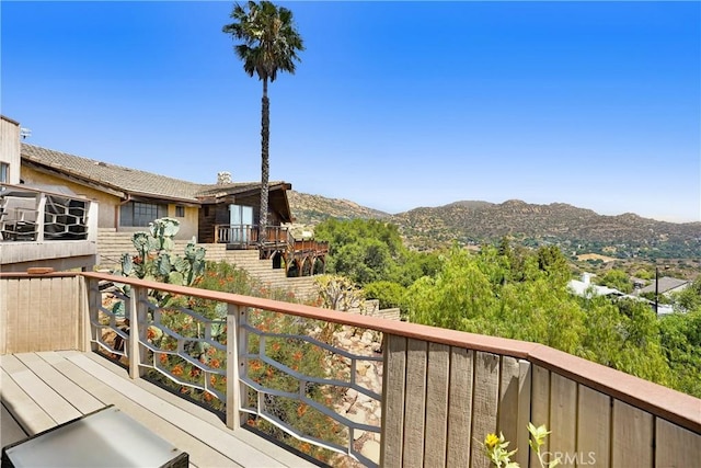 8742 Azul Dr, West Hills, CA 91304 - balcony with a mountain view