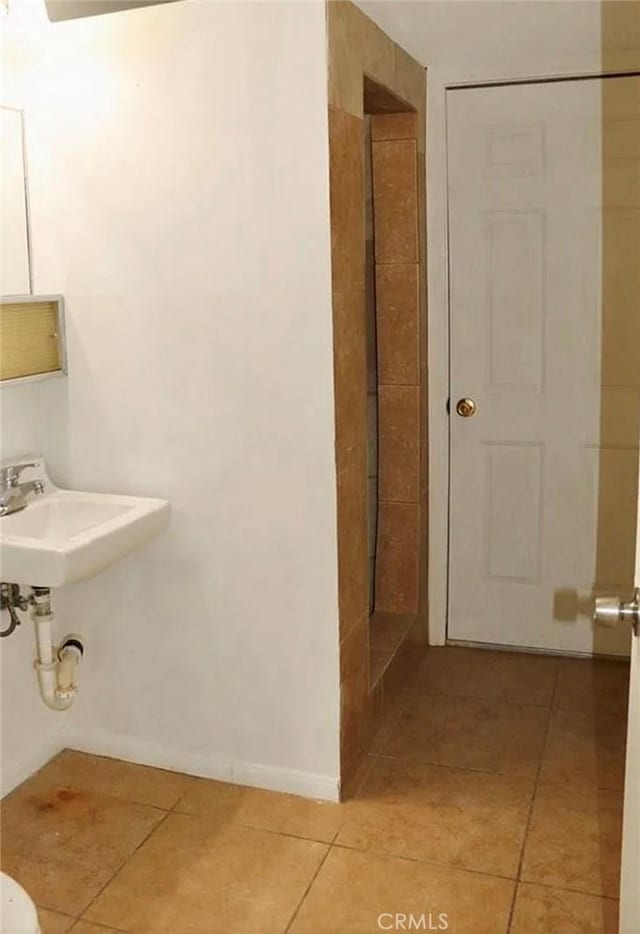 16226 Pine St, Hesperia, CA 92345 - bathroom with tile patterned flooring