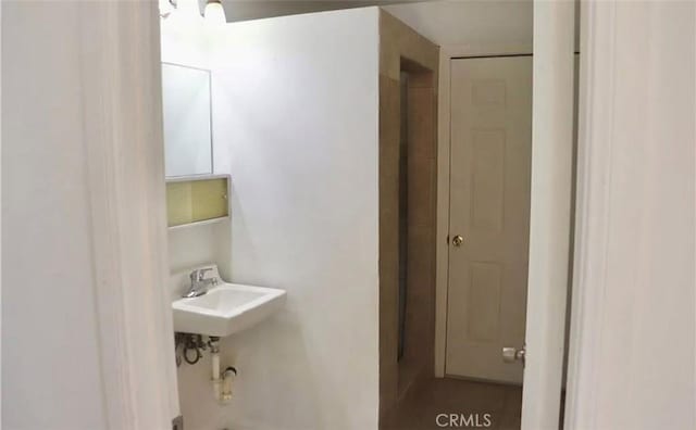 16226 Pine St, Hesperia, CA 92345 - bathroom featuring a sink