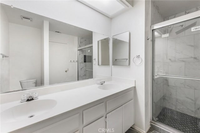 41384 Collegian Way, Hemet, CA 92544 - full bath with a marble finish shower and double vanity