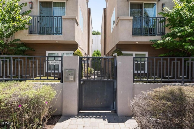 5664 Hazeltine Ave, Sherman Oaks, CA 91401 - photo 28