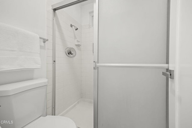 5217 Hillridge Dr, Camarillo, CA 93012 - full bath featuring a shower stall and toilet