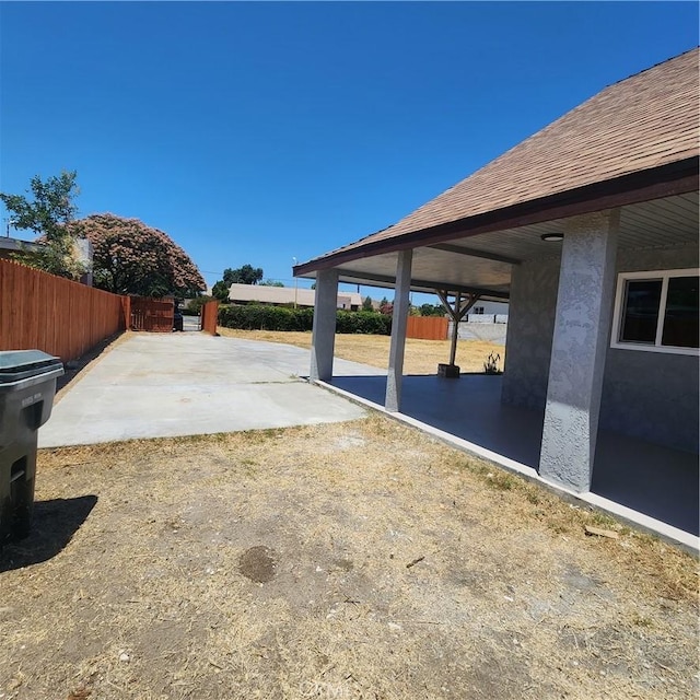 3087 N Lugo Ave, San Bernardino, CA 92404 - view of patio / terrace