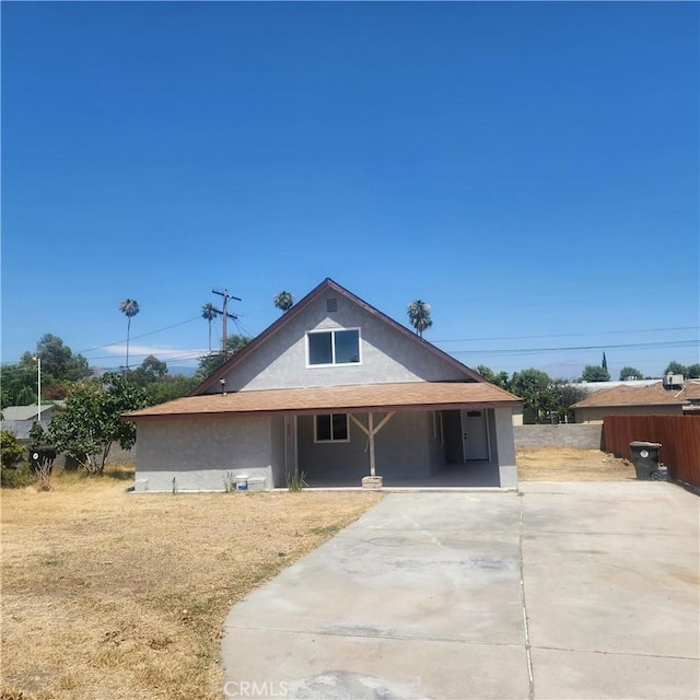 3087 N Lugo Ave, San Bernardino, CA 92404 - view of front of property featuring stucco siding and concrete driveway