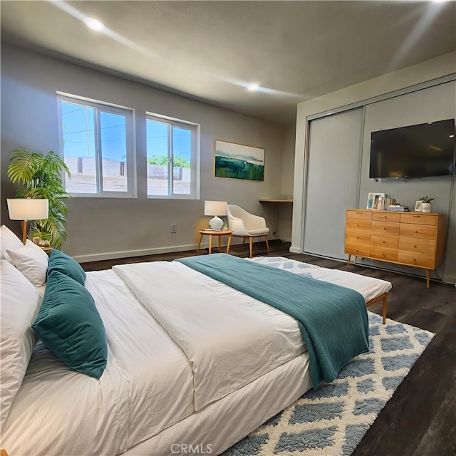 3087 N Lugo Ave, San Bernardino, CA 92404 - bedroom with wood finished floors, a closet, and recessed lighting
